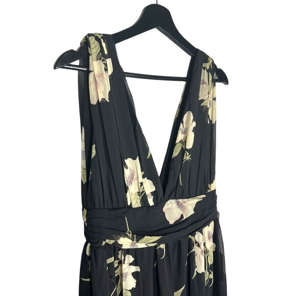 NWT Lulus Black Floral Print Chiffon Sleeveless Midi Dress Medium - Picture 2 of 12